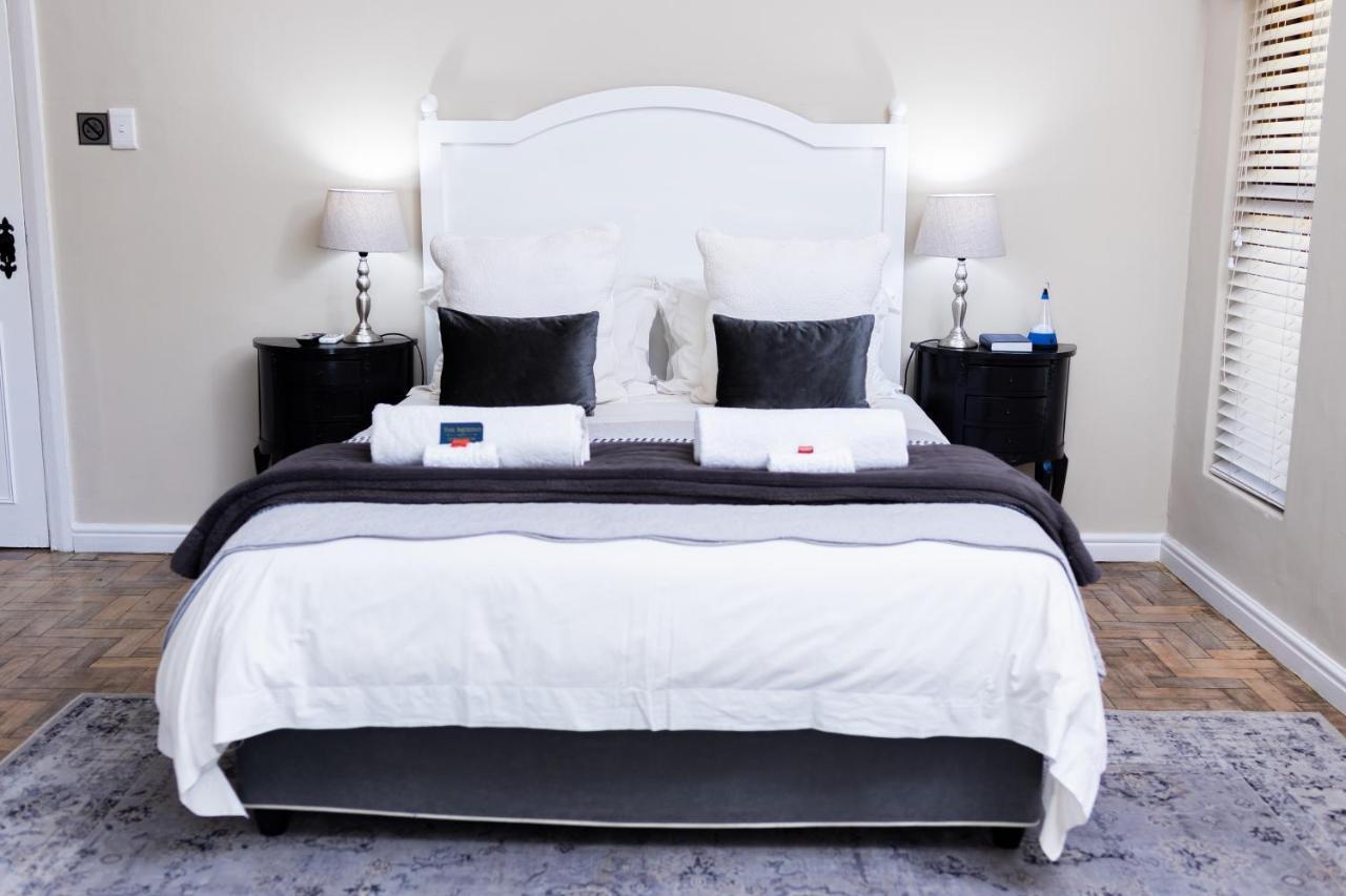 The Merino Guest House Beaufort West Bagian luar foto
